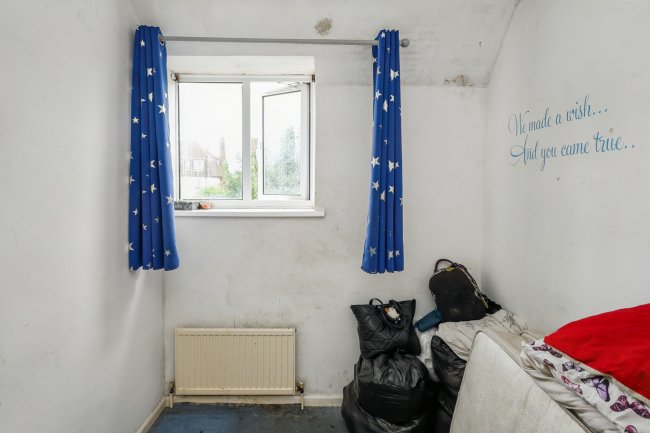 34 Stevens Road, Dagenham, Essex, RM8 2QR 8