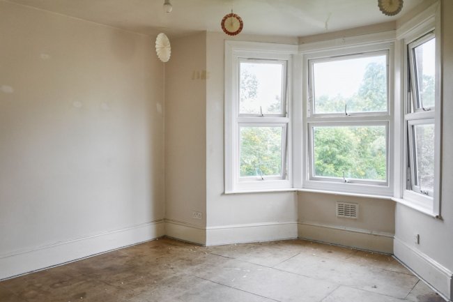 20C Tierney Road, Streatham Hill, London SW2 4QR 2