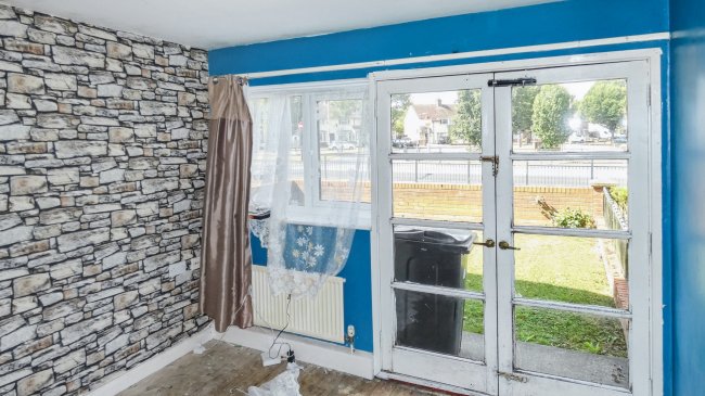 399 Greenwood Avenue, Hull, East Yorkshire, HU6 8AL 6