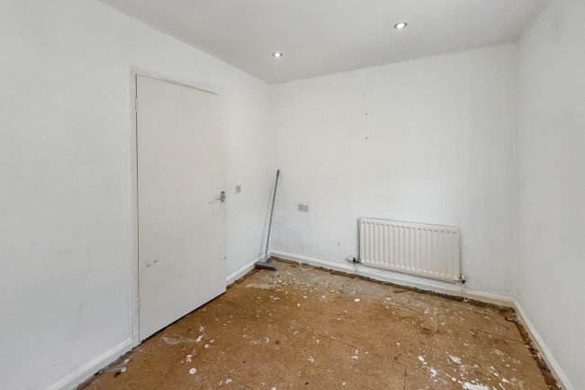 44 Shrewsbury Drive, Backworth, Newcastle Upon Tyne, NE27 0JQ 1