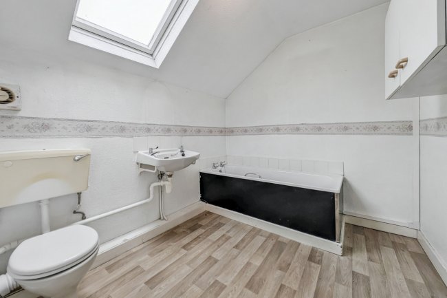 8 James Street, Westerhope, Newcastle Upon Tyne, NE5 5JL 9