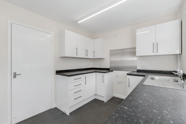 9 Sevenoaks Drive, Great Lever, Bolton, Greater Manchester, BL3 3ED 3