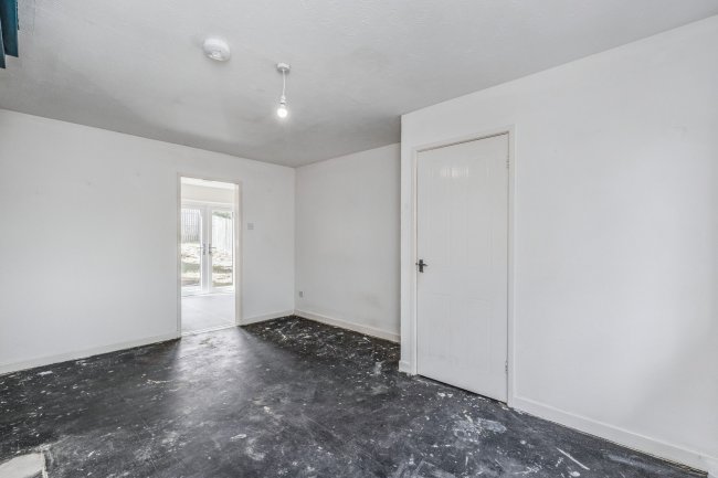 9 Sevenoaks Drive, Great Lever, Bolton, Greater Manchester, BL3 3ED 3