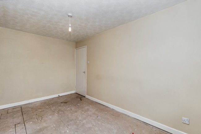 9 Sevenoaks Drive, Great Lever, Bolton, Greater Manchester, BL3 3ED 3