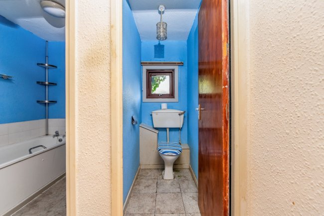 12 Bath Mill Square, Lancaster, Lancashire, LA1 3QG 2