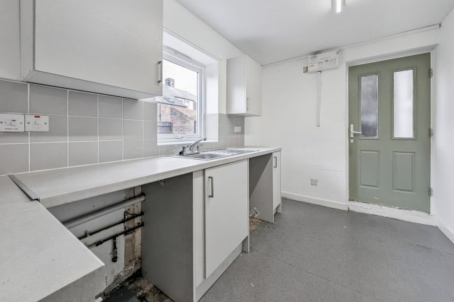 8 Thomas Street, Westerhope, Newcastle Upon Tyne, NE5 5JJ 7