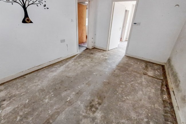 82 Jocelyn Street, Monsall, Manchester, Greater Manchester, M40 8BF 6