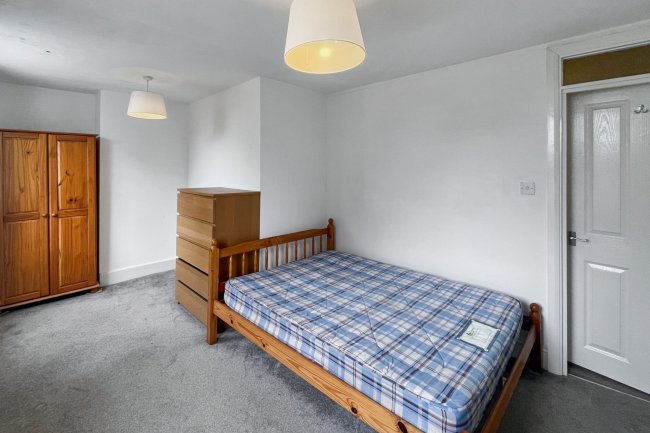 227A Camberwell New Road, Camberwell, London SE5 0TH 5