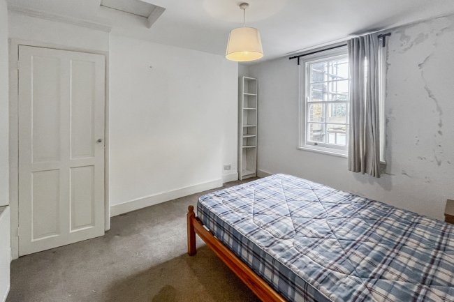 227A Camberwell New Road, Camberwell, London SE5 0TH 5