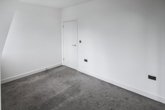 Flat 33, William Shipley House, Knightrider Court, Knightrider Street, Maidstone ME15 6XD 6