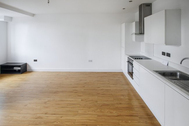 Flat 33, William Shipley House, Knightrider Court, Knightrider Street, Maidstone ME15 6XD 6