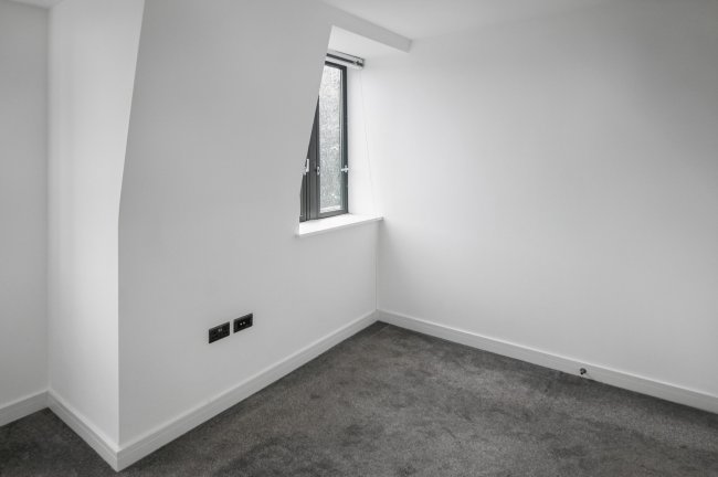 Flat 33, William Shipley House, Knightrider Court, Knightrider Street, Maidstone ME15 6XD 6