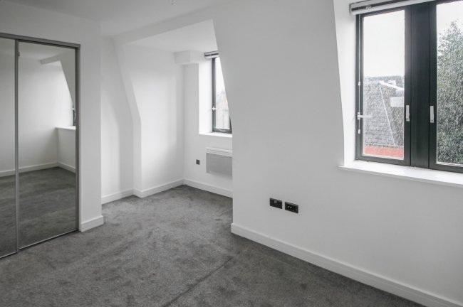 Flat 33, William Shipley House, Knightrider Court, Knightrider Street, Maidstone ME15 6XD 6