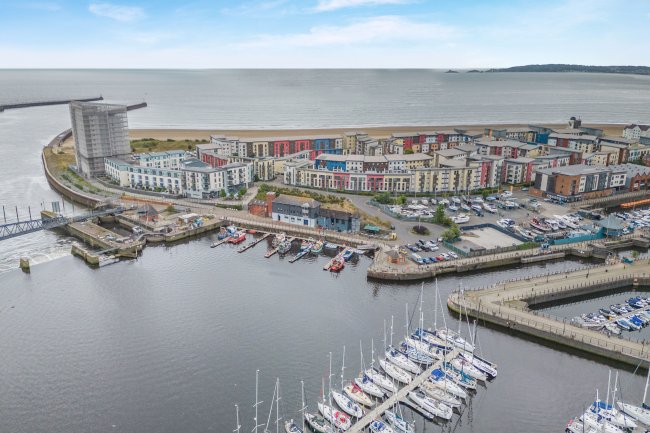 Site J, Trawler Road, Maritime Quarter, Swansea SA1 1UN 8