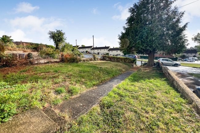 41 Hill Rise, Chippenham, Wiltshire, SN15 1AU 2