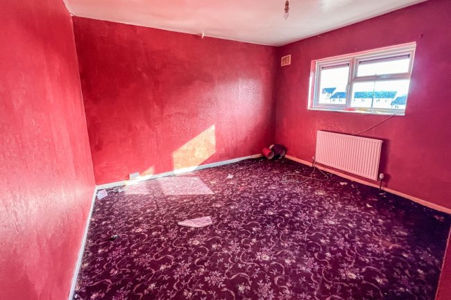 41 Hill Rise, Chippenham, Wiltshire, SN15 1AU 2