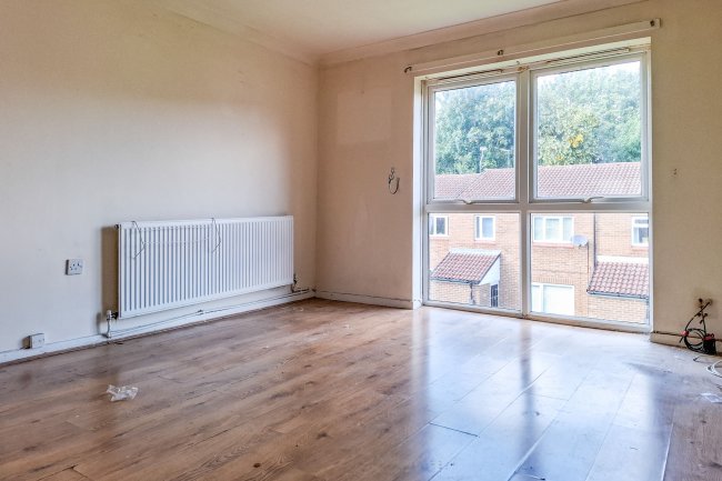 4 Miniott Walk, Hemlington, Middlesbrough, Cleveland, TS8 9NA 2