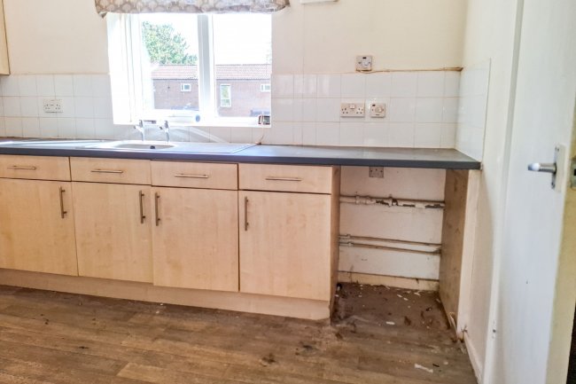 4 Miniott Walk, Hemlington, Middlesbrough, Cleveland, TS8 9NA 2