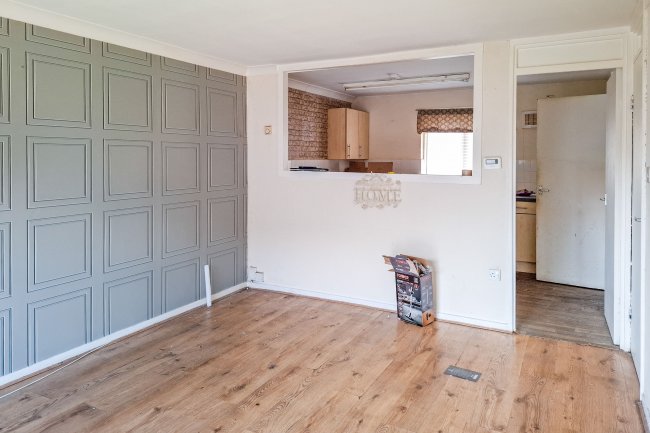 4 Miniott Walk, Hemlington, Middlesbrough, Cleveland, TS8 9NA 2