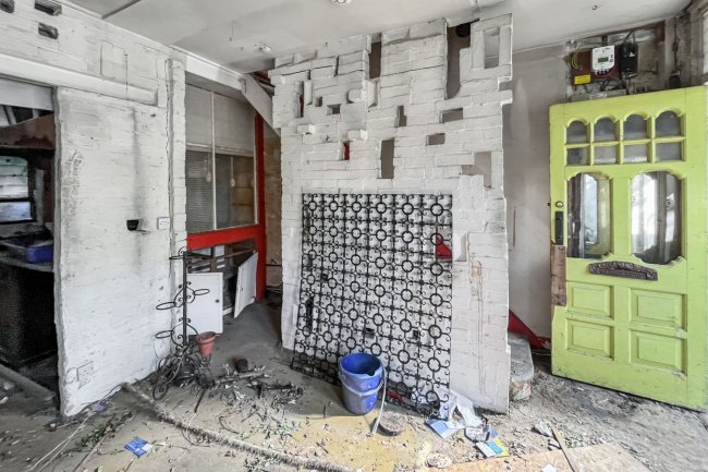 33 Aston Road, London, Raynes Park, SW20 8BG 7