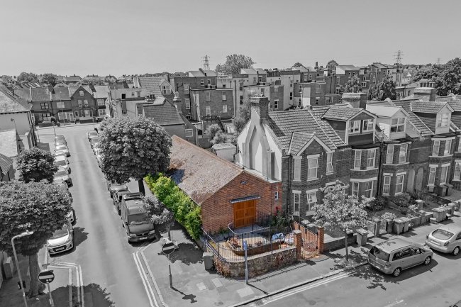 38 Morehall Avenue, Folkestone, CT19 4EF 6