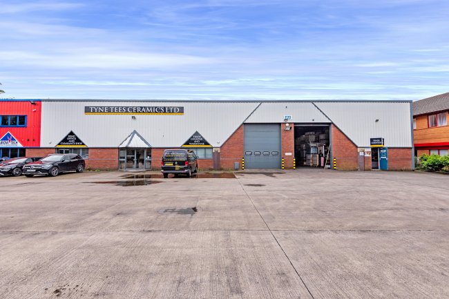 Units F19/F20, The Avenues, Team Valley, Gateshead, Tyne & Wear NE11 0NJ 10