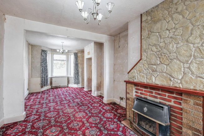 22 Clarence Road, Leighton Buzzard LU7 3EJ 10