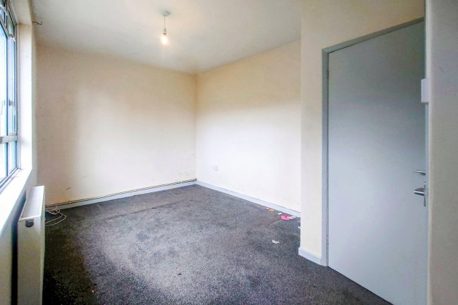 3 Hobbes Close, Malmesbury, Wiltshire, SN16 0DA 9