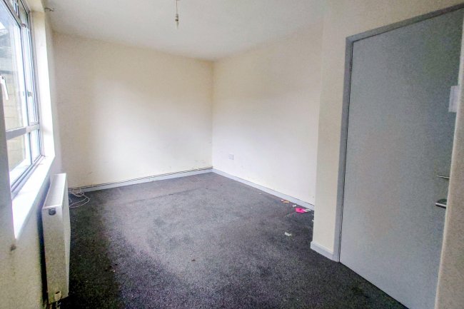 3 Hobbes Close, Malmesbury, Wiltshire, SN16 0DA 9