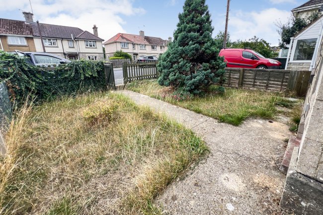 90 Ladyfield Road, Chippenham, Wiltshire, SN14 0AW 9