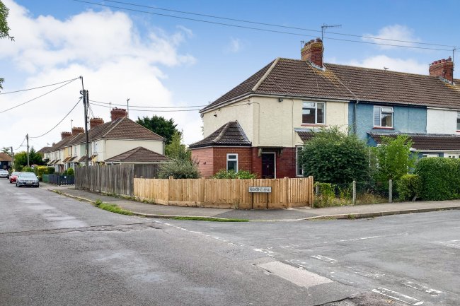 48 North End, Calne, Wiltshire, SN11 9DH 2