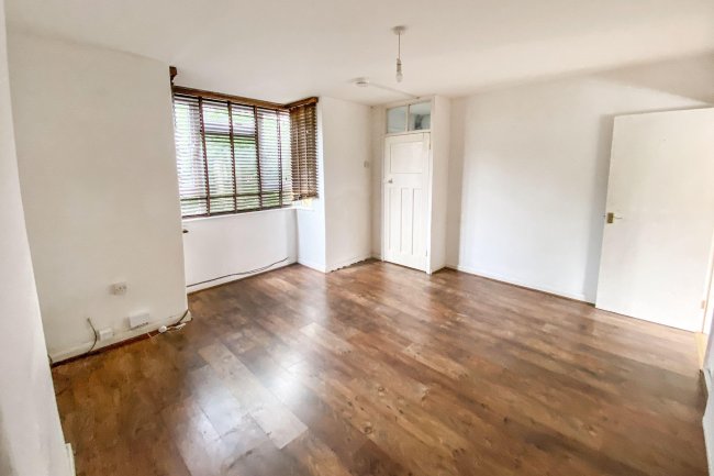 48 North End, Calne, Wiltshire, SN11 9DH 2