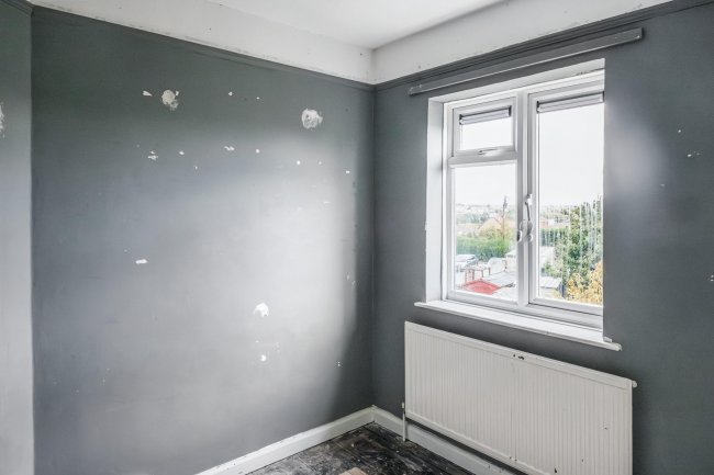 134 Wood Lane, Chippenham, Wiltshire, SN15 3DZ 6