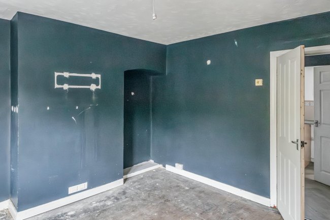 134 Wood Lane, Chippenham, Wiltshire, SN15 3DZ 6