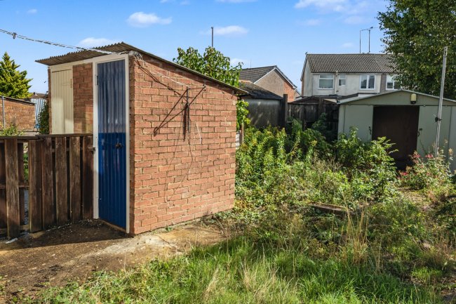 72 Braemor Road, Calne, Wiltshire, SN11 9DX 7