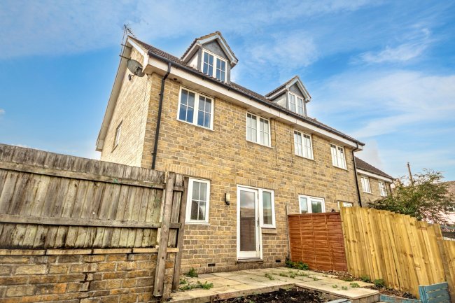 4a Alexander Road, Malmesbury, Wiltshire, SN16 0DW 10