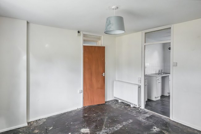 51 Martins Croft, Colerne, Wiltshire, SN14 8DT 4