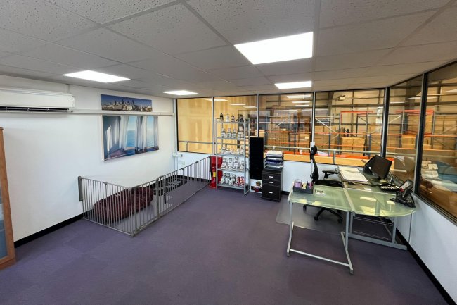 Unit 4 North Circular Business Park, 400 North Circular Road, Wembley, NW10 0AB 2