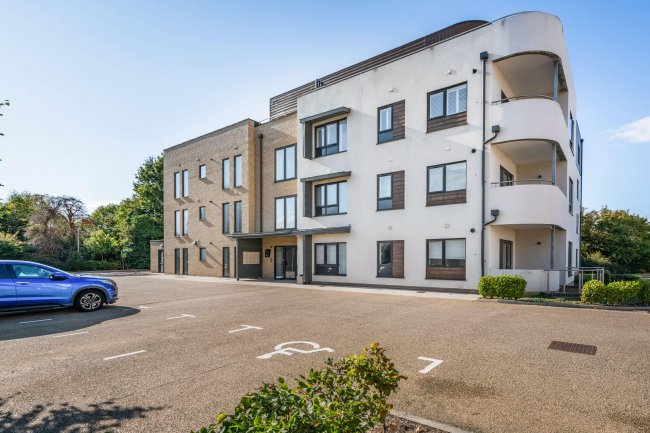 Moulsham Lodge, Waltham Glen, Chelmsford, Essex CM2 9EL 5