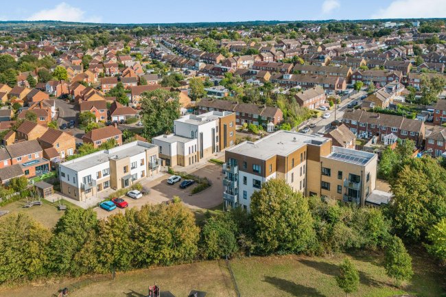 Moulsham Lodge, Waltham Glen, Chelmsford, Essex CM2 9EL 5