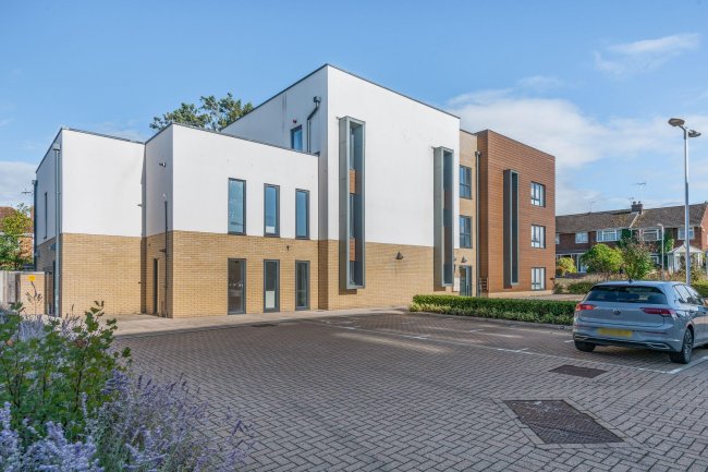 Moulsham Lodge, Waltham Glen, Chelmsford, Essex CM2 9EL 5