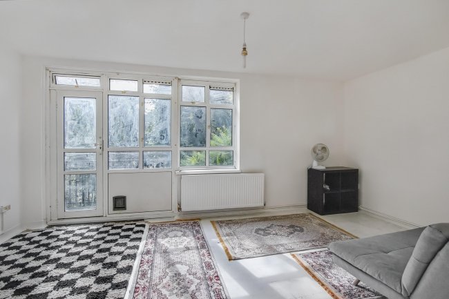 Flat 7 Hinchinbrook House, Mortimer Crescent, Kilburn, London, NW6 5UP 3