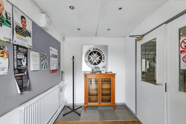 St John Ambulance, 32 / 132 Sion Street, Radcliffe, Manchester, M26 3SB 6