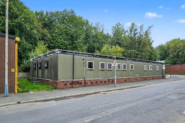St John Ambulance, 32 / 132 Sion Street, Radcliffe, Manchester, M26 3SB 6