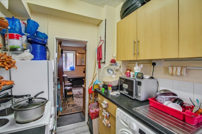 Flat 4 Stapleton House, Ellsworth Street, Bethnal Green, London, E2 0AR 10