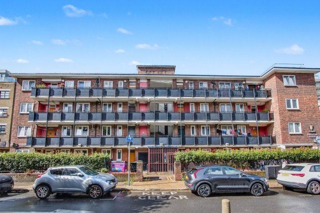 Flat 4 Stapleton House, Ellsworth Street, Bethnal Green, London, E2 0AR 10