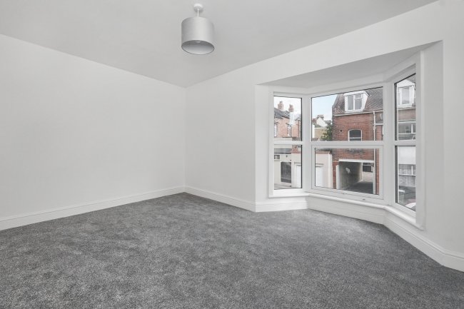 21 Jesmond Street, Folkestone, Kent, CT19 5QW 2