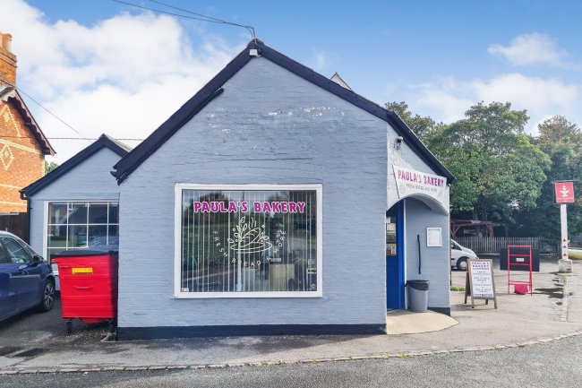 12 West Street, Steeple Claydon, Buckingham MK18 2NT 8