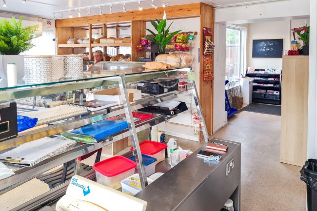 12 West Street, Steeple Claydon, Buckingham MK18 2NT 8