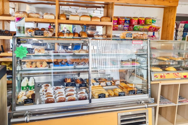 12 West Street, Steeple Claydon, Buckingham MK18 2NT 8